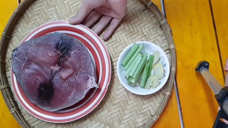 Cách sơ chế cá ngừ làm ruốc