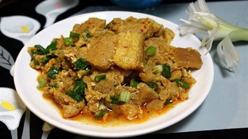 Thịt kho riềng