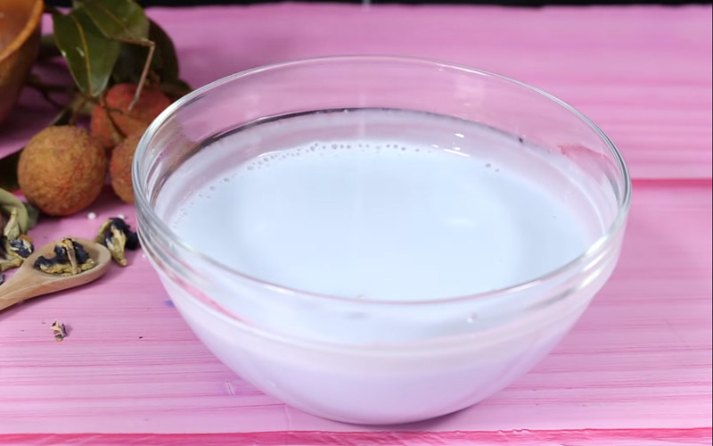 Trộn hỗn hợp sữa chua