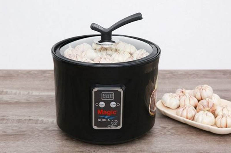 Các bước làm tỏi đen tương đối dễ dàng