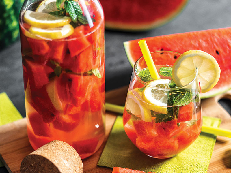 Cách làm nước Detox để giảm cân và làm sạch cơ thể