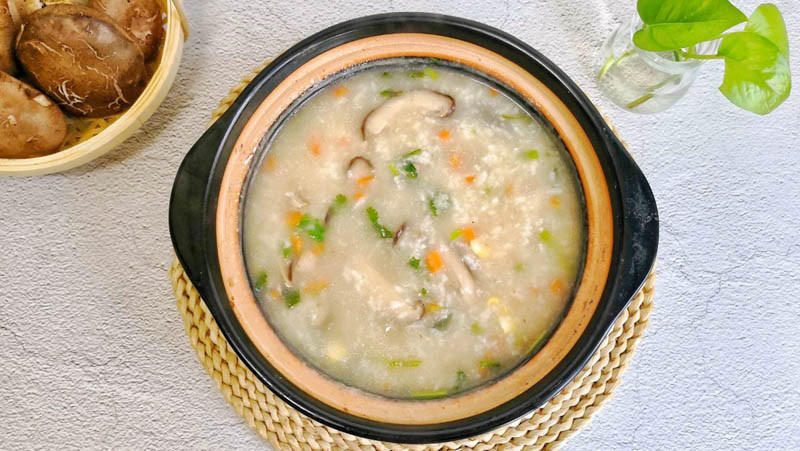 Cháo gà dinh dưỡng nấu từ nồi cơm điện