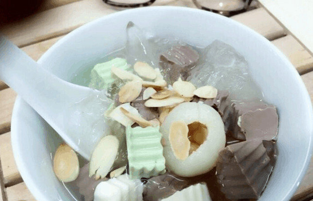 Chè khúc bạch Cô Giang