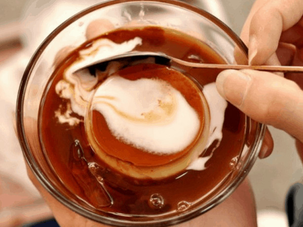 Flan cốt dừa Chị Mười thơm ngon