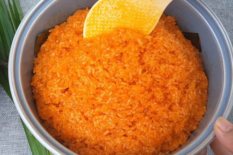 Khám phá cách nấu xôi gấc thơm ngon bằng nồi cơm điện