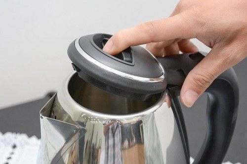 Lưu ý khi sử dụng ấm đun siêu tốc