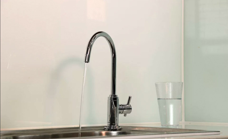 Máy lọc nước Cleansui A101E nhỏ gọn, lắp đặt tiện lợi