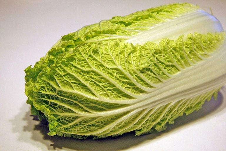 Trộn nguyên liệu cho kim chi