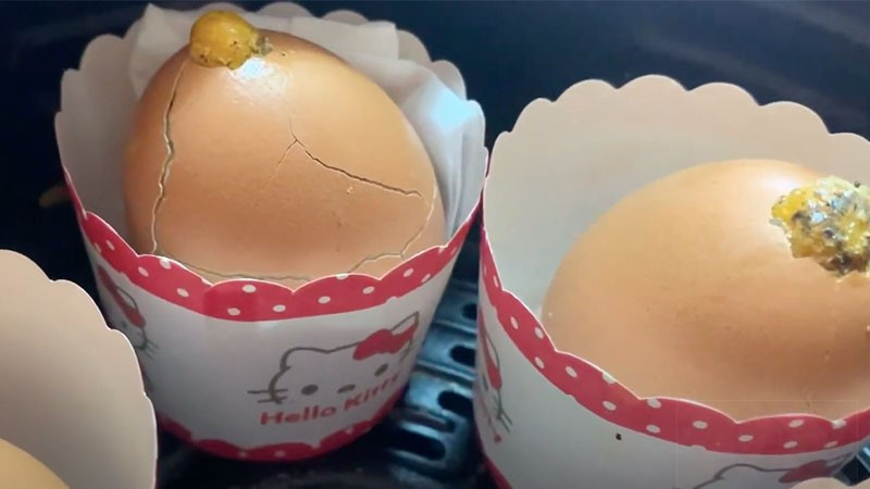 Trứng gà nướng bằng nồi chiên không dầu