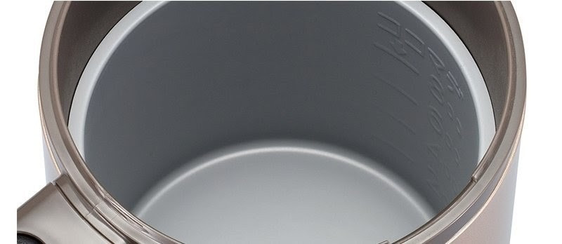 Vệ sinh ấm đun nước đúng cách