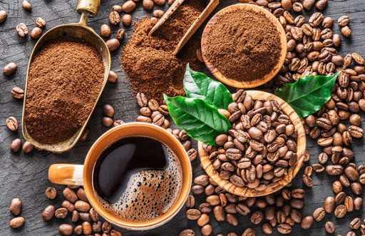 Vệ sinh lò vi sóng bằng cà phê