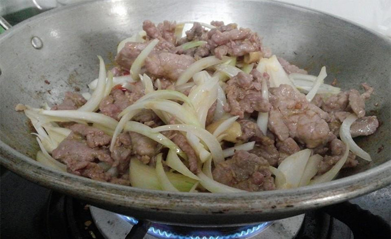 Bí quyết giúp cho hành tây hết hăng