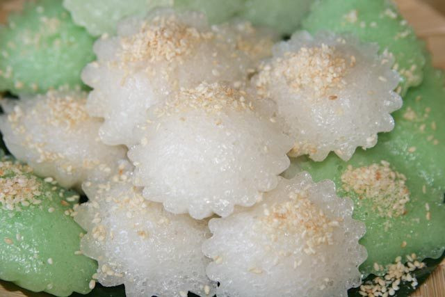 Cách làm bánh bò xốp nước cốt dừa ngon đúng điệu