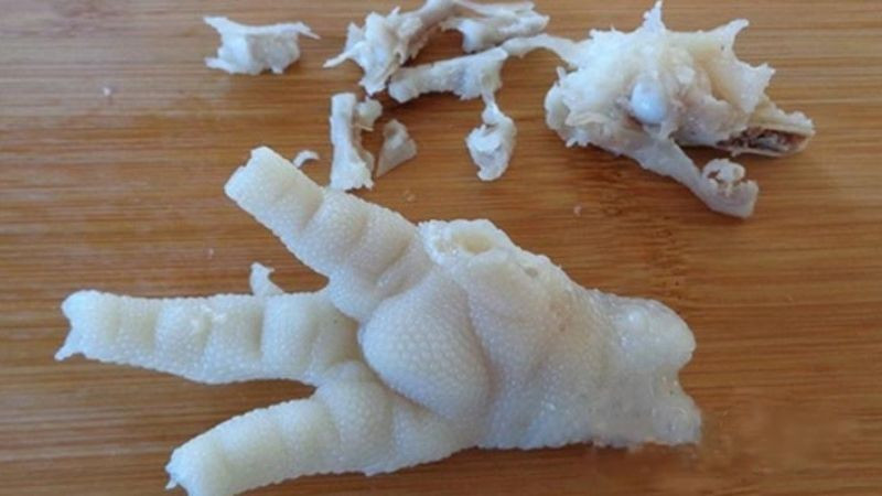 Cách rút xương và cách làm các món ngon từ chân gà rút xương